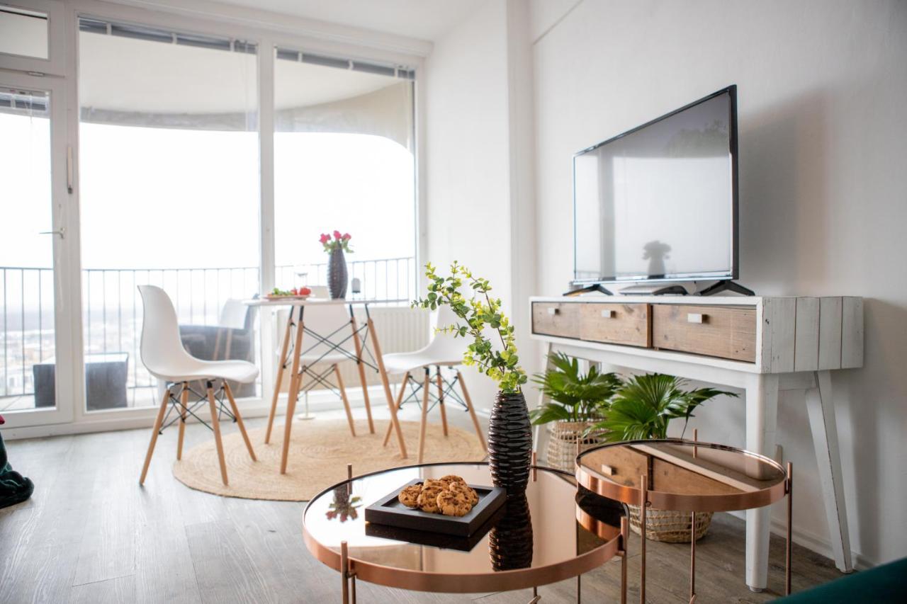 Modernes Apartment Mit Tollem Blick Ueber Die Stadt Augsburg Eksteriør bilde