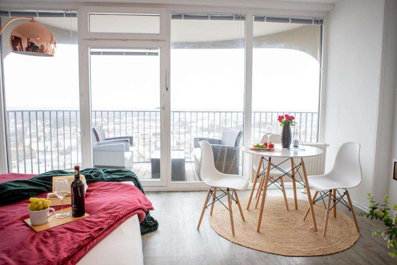 Modernes Apartment Mit Tollem Blick Ueber Die Stadt Augsburg Eksteriør bilde